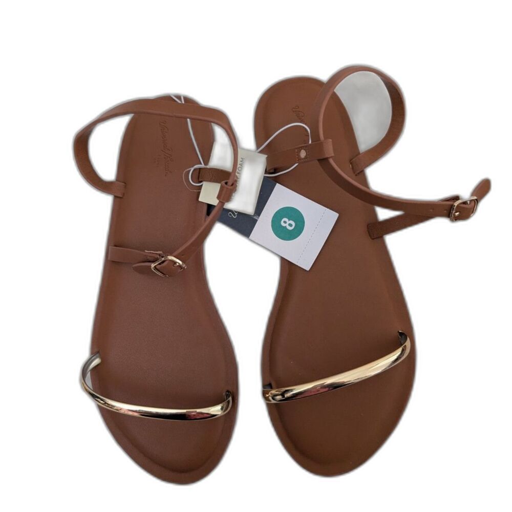 Universal Thread Brown Sandals with Gold Accent Strap - Women's Size 8